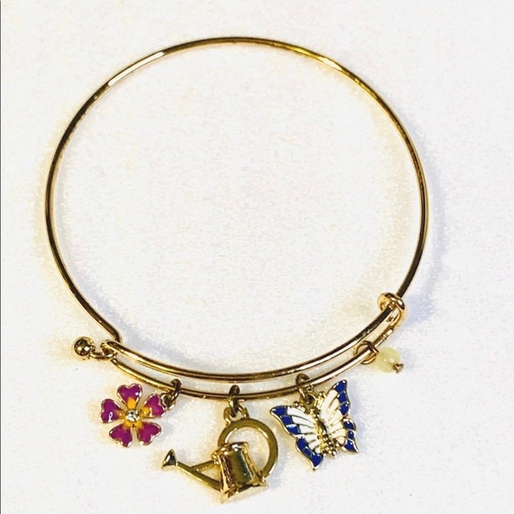 Jewelry - Spring Floral Butterfly Charm Bracelet